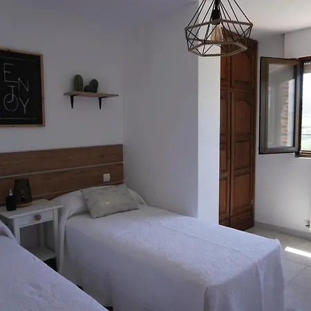 Hostal La Biela 43-3